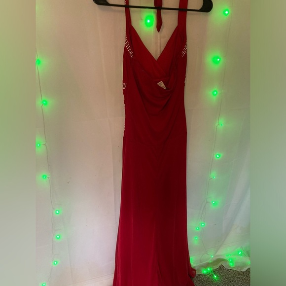 Floor length red rhinestone dress - Picture 3 of 3